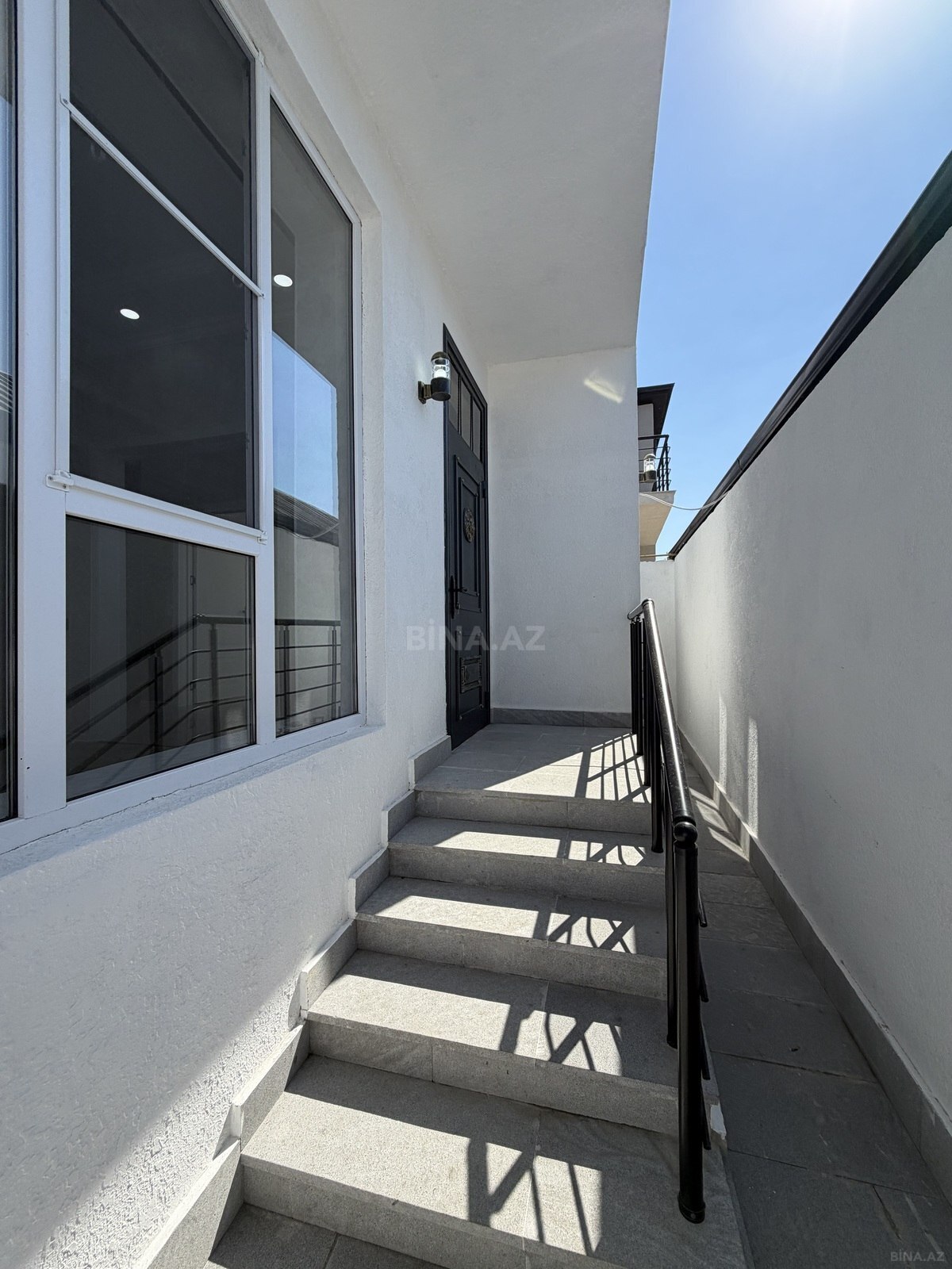 4 otaqlı Həyət evi/Bağ evi, Binə q., Bakı