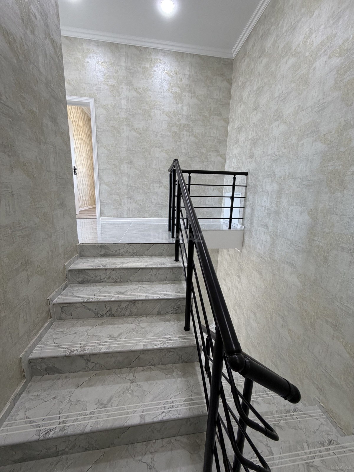4 otaqlı Həyət evi/Bağ evi, Binə q., Bakı