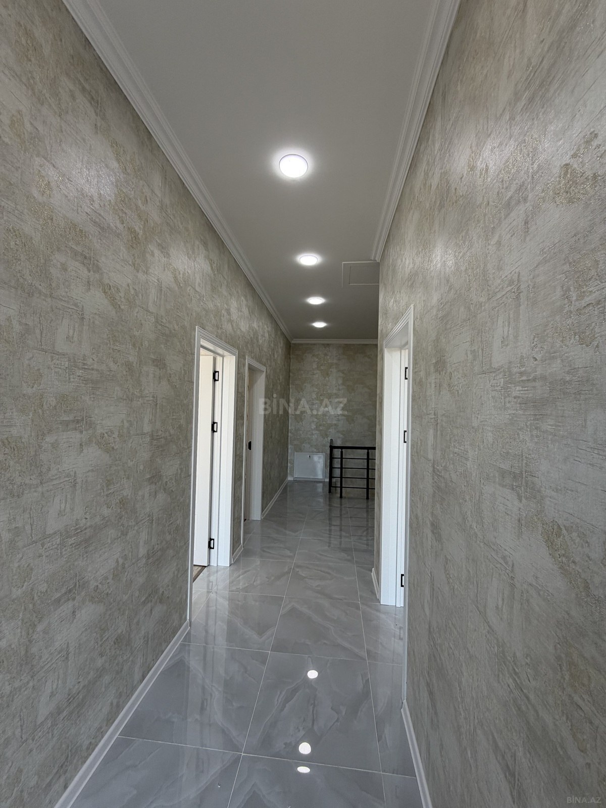 4 otaqlı Həyət evi/Bağ evi, Binə q., Bakı