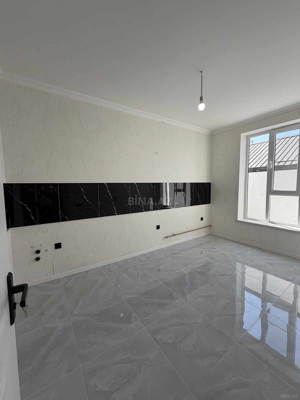 4 otaqlı Həyət evi/Bağ evi, Binə q., Bakı