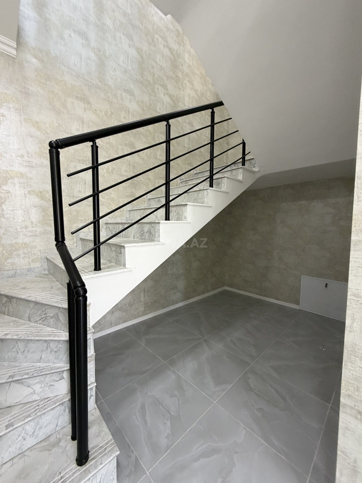 4 otaqlı Həyət evi/Bağ evi, Binə q., Bakı