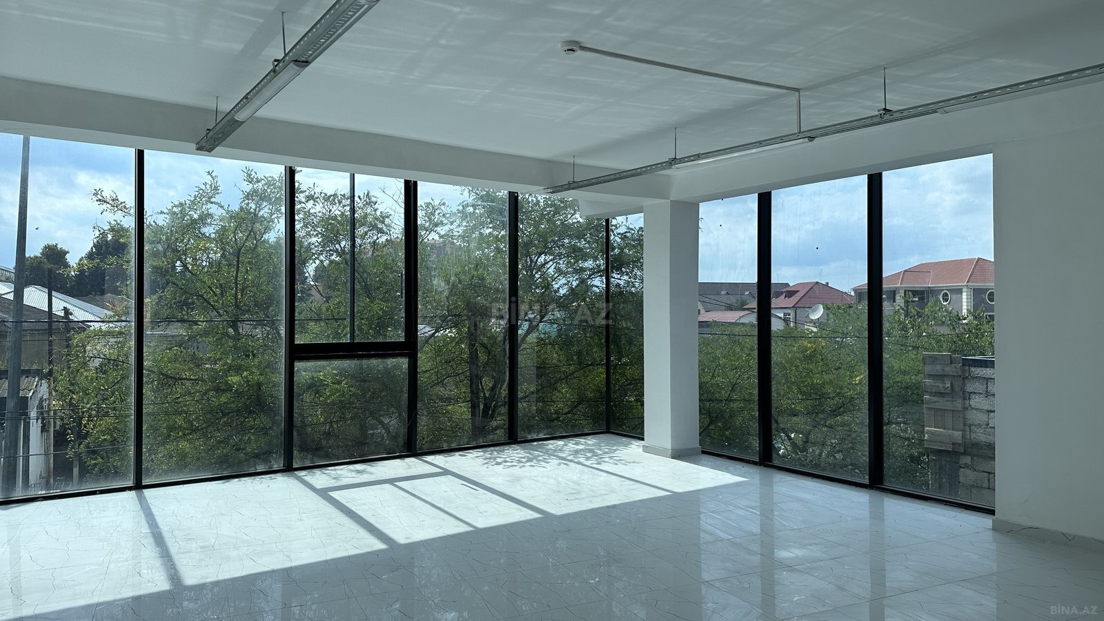 15 otaqlı Ofis, Xaçmaz r., Xaçmaz