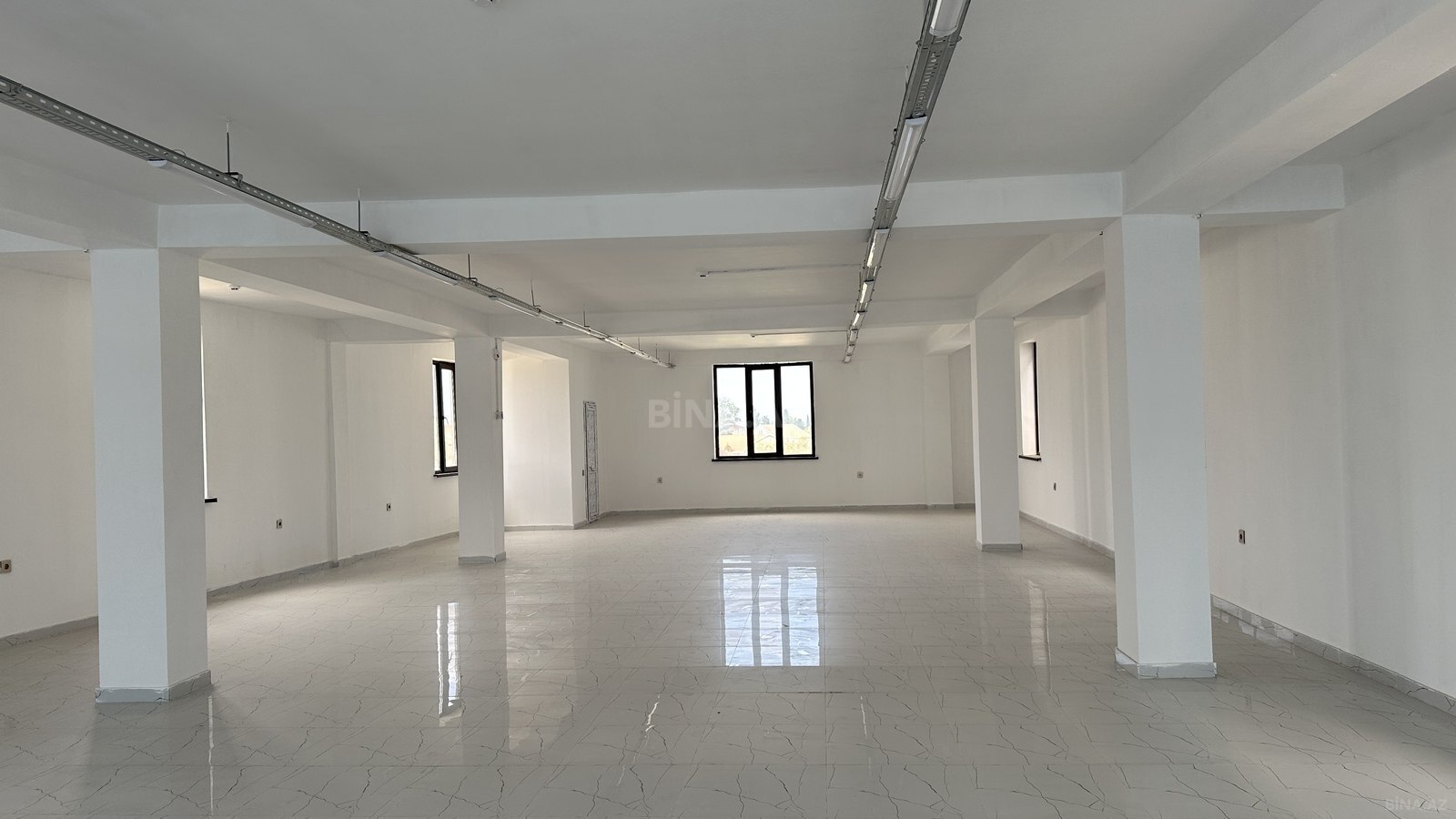 15 otaqlı Ofis, Xaçmaz r., Xaçmaz