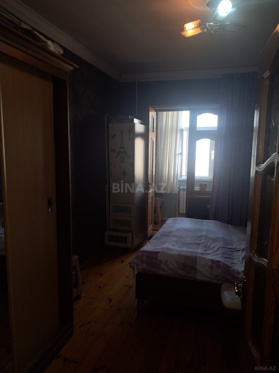 2 otaqlı Köhnə tikili, Əhmədli m., Bakı