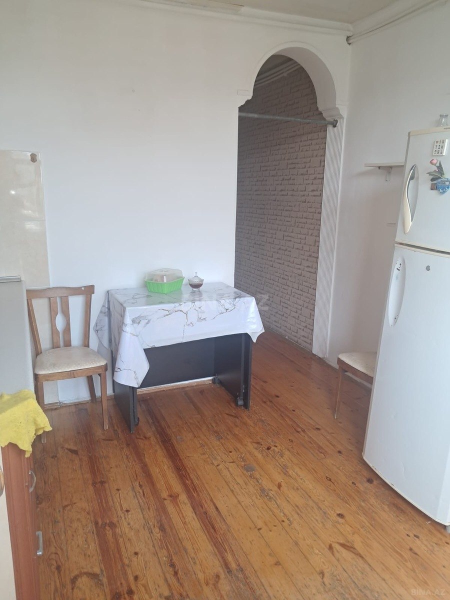 2 otaqlı Köhnə tikili, Əhmədli m., Bakı
