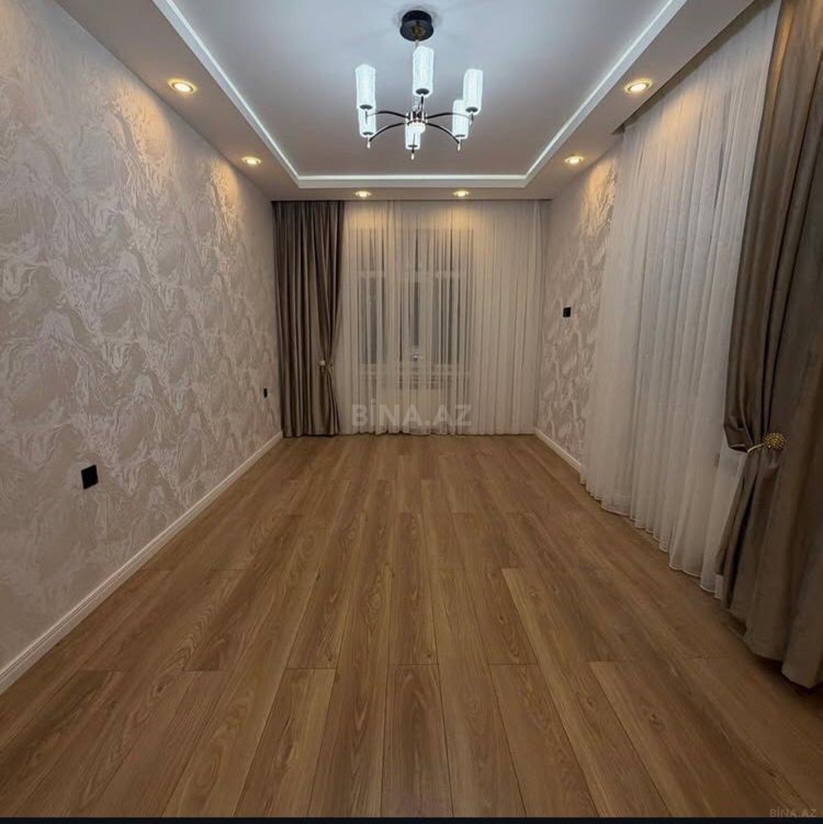 2 otaqlı Köhnə tikili, Həzi Aslanov m., Bakı