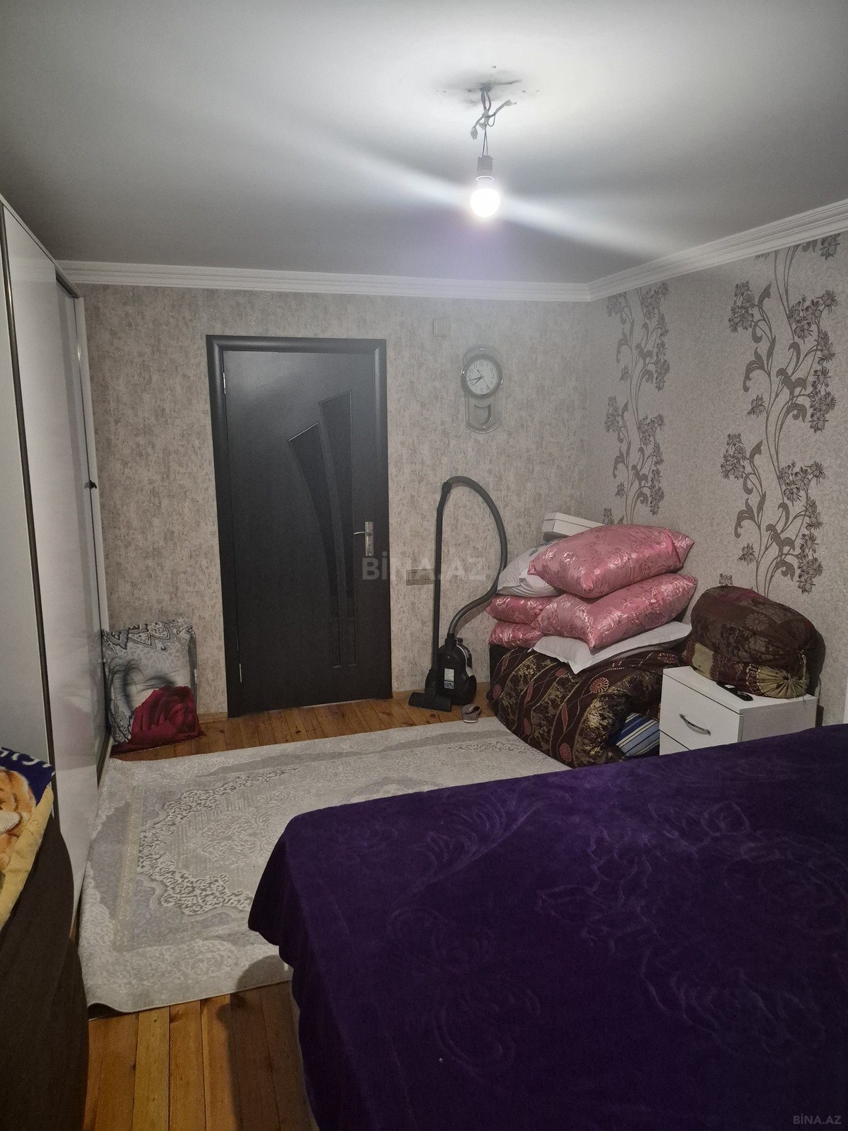 3 otaqlı Köhnə tikili, Neftçilər m., Bakı