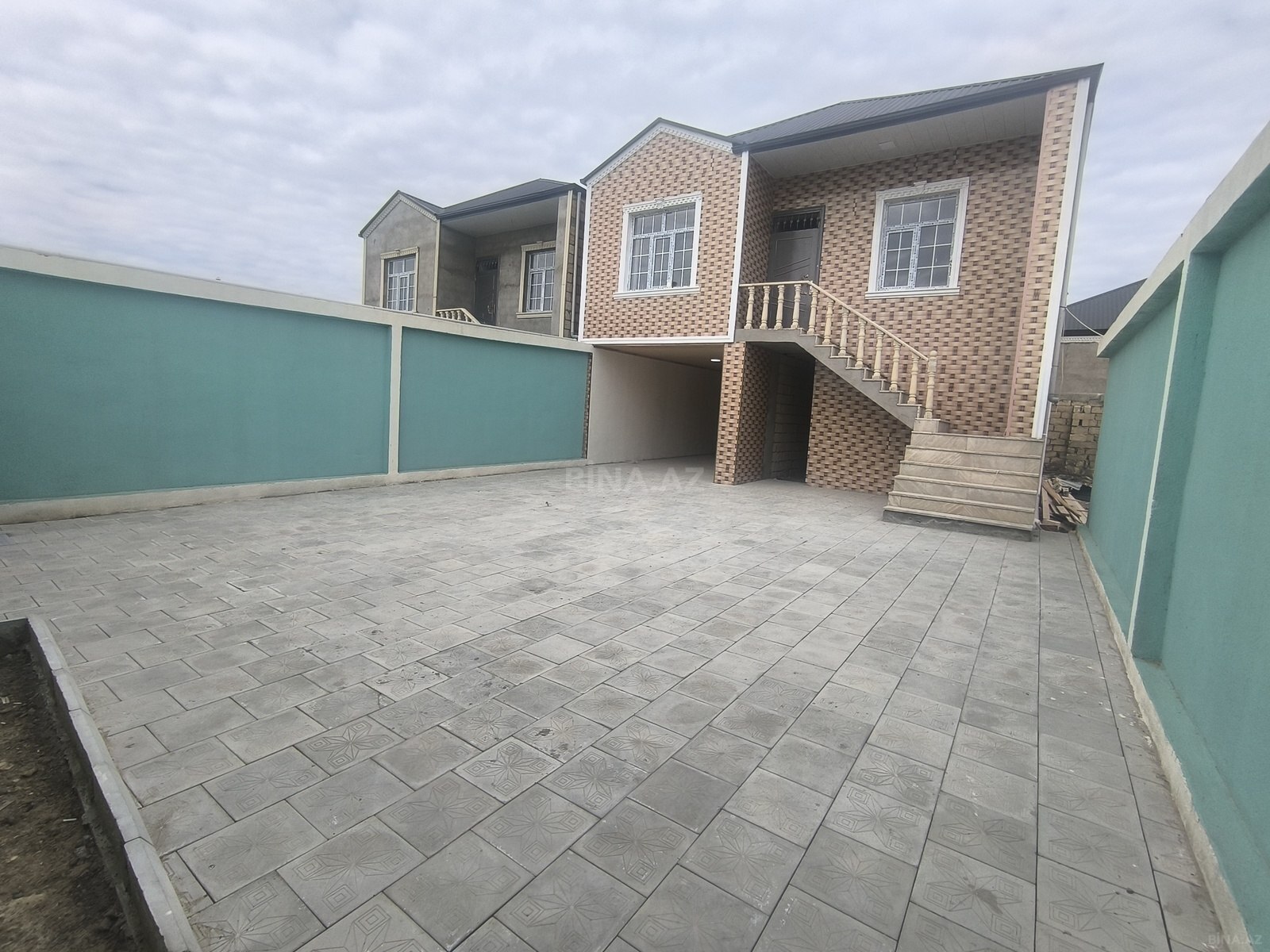 5 otaqlı, 100.0 m², Qobu