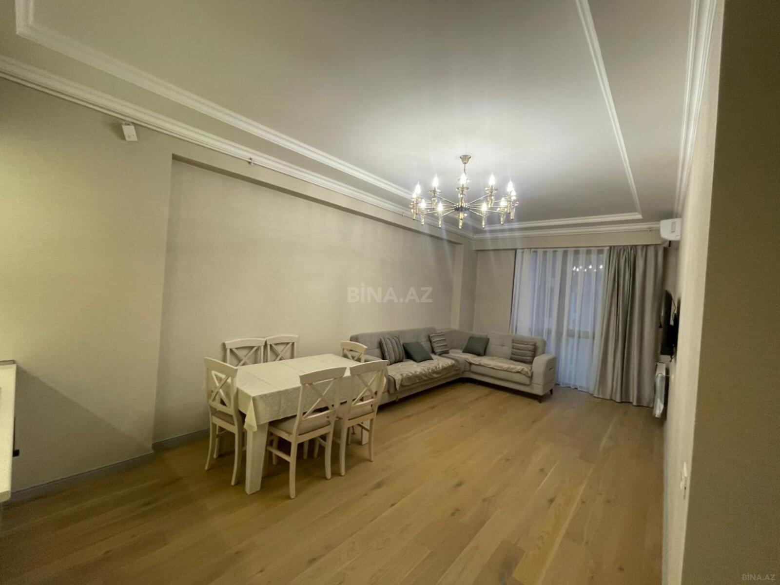 3 otaqlı Yeni tikili, İnşaatçılar m., Bakı