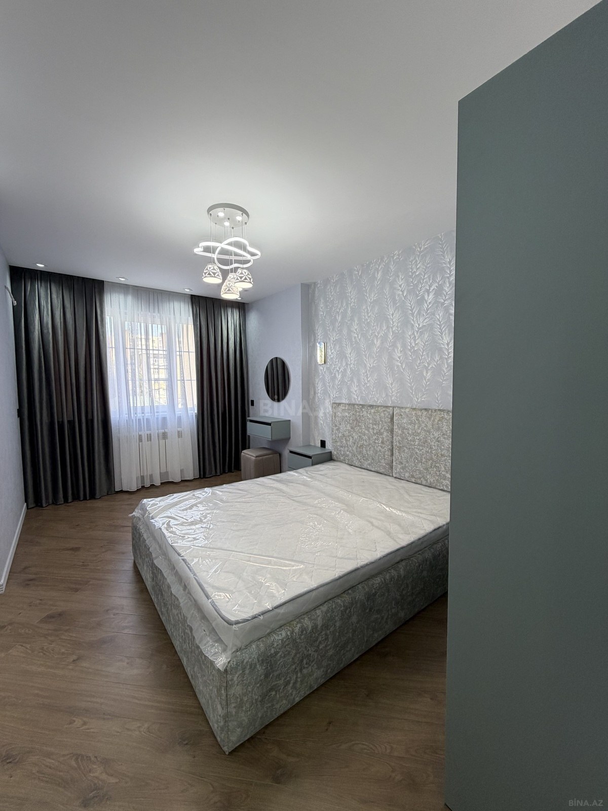 3 otaqlı Köhnə tikili, Əhmədli m., Bakı