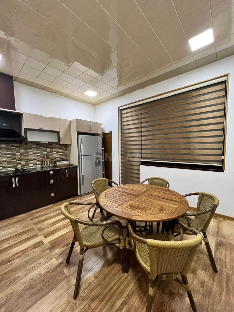 2 otaqlı Yeni tikili, 8 Noyabr m., Bakı
