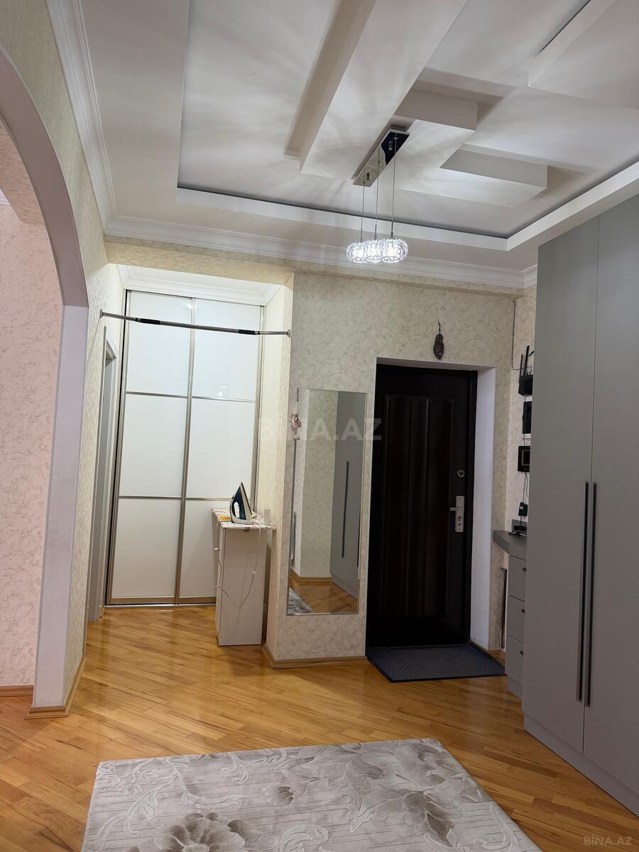 3 otaqlı Yeni tikili, Qara Qarayev m., Bakı