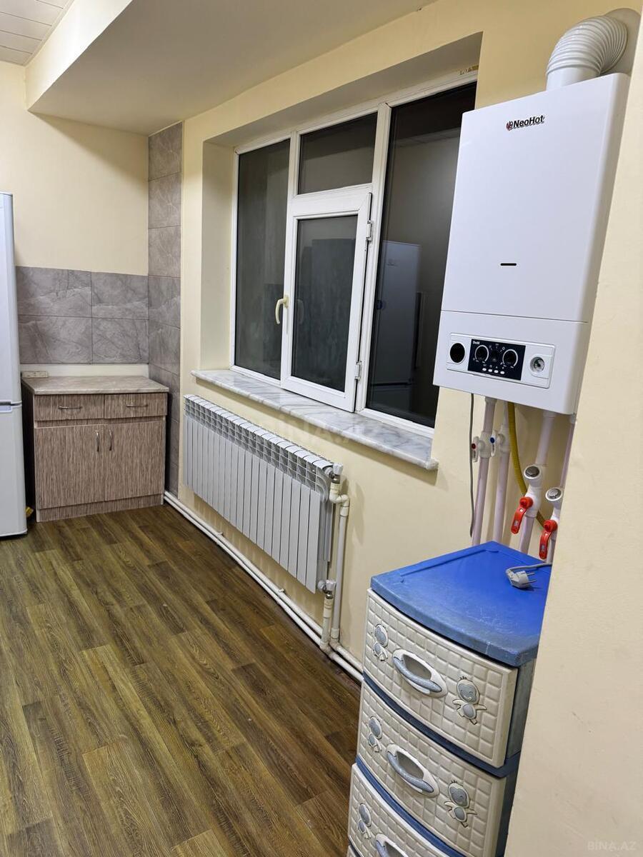 3 otaqlı Köhnə tikili, Neftçilər m., Bakı