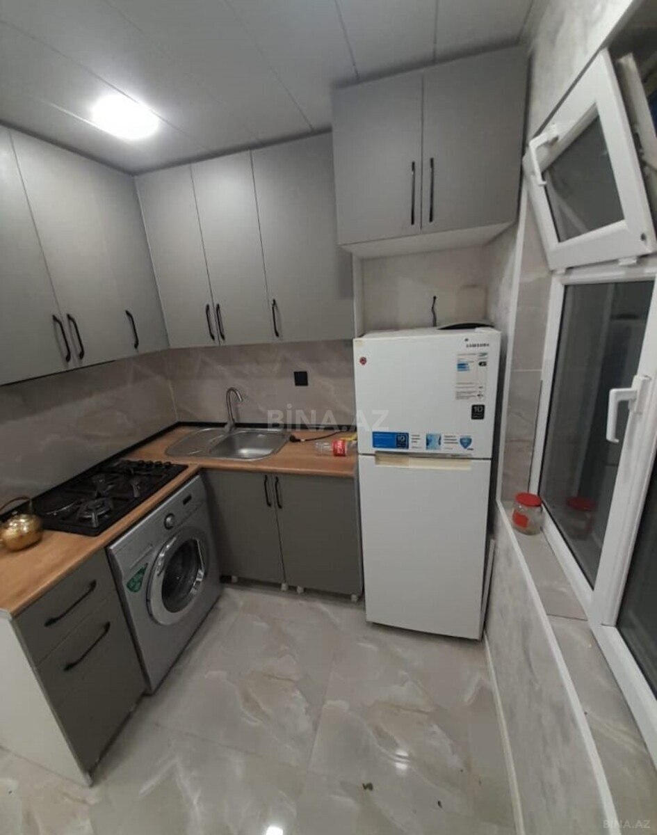 2 otaqlı Köhnə tikili, Neftçilər m., Bakı