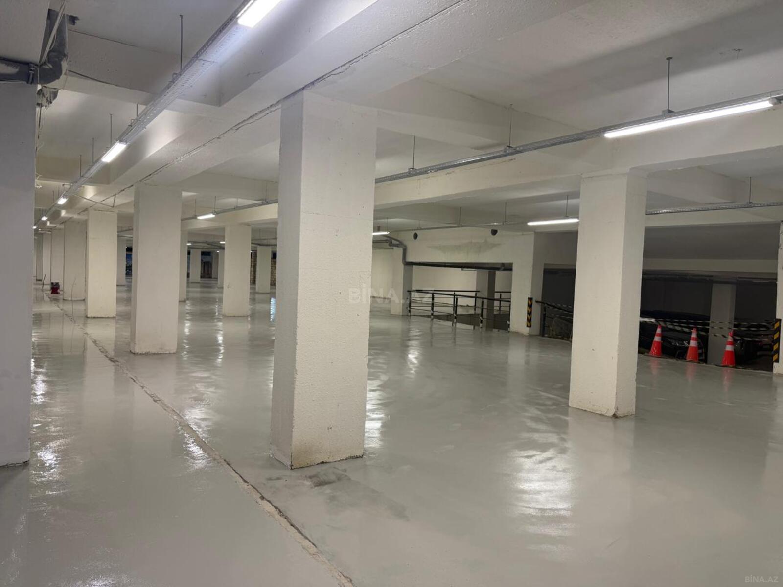 3 otaqlı Yeni tikili, İnşaatçılar m., Bakı
