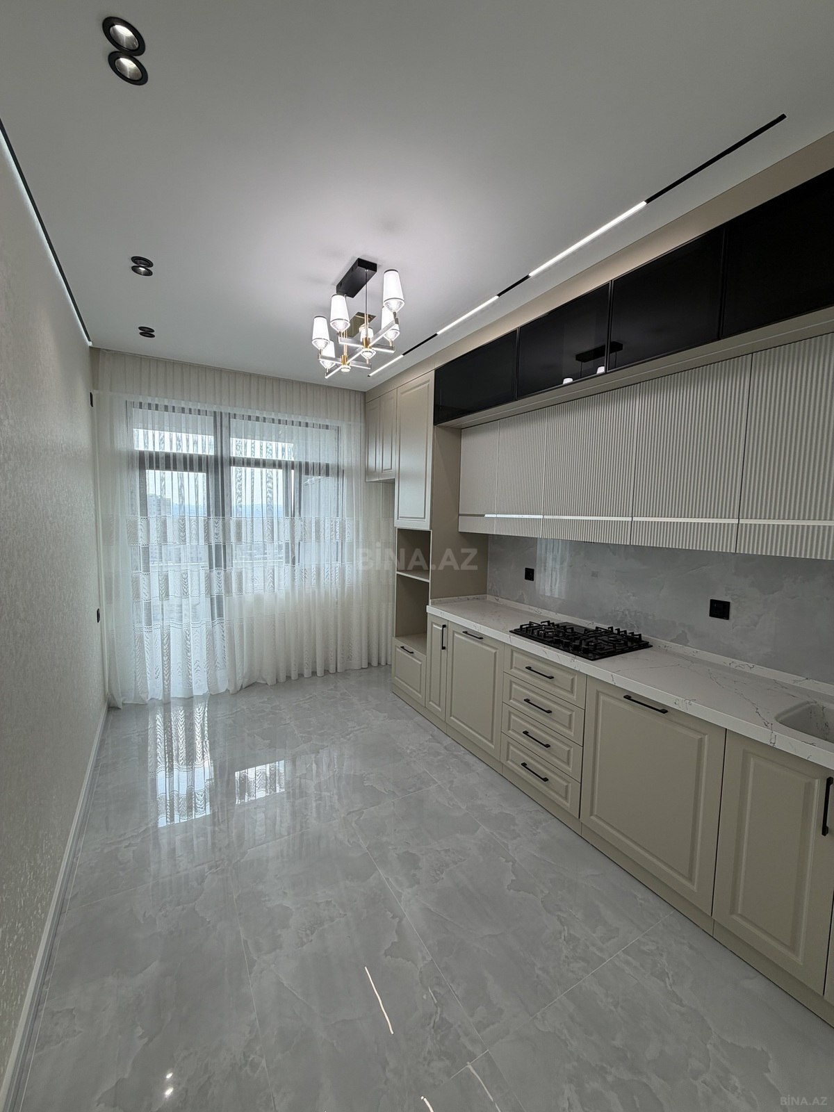 3 otaqlı Yeni tikili, Neftçilər m., Bakı