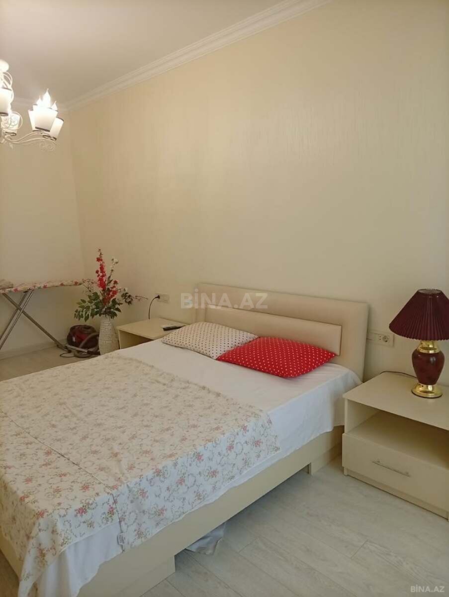 3 otaqlı Yeni tikili, Nizami m., Bakı