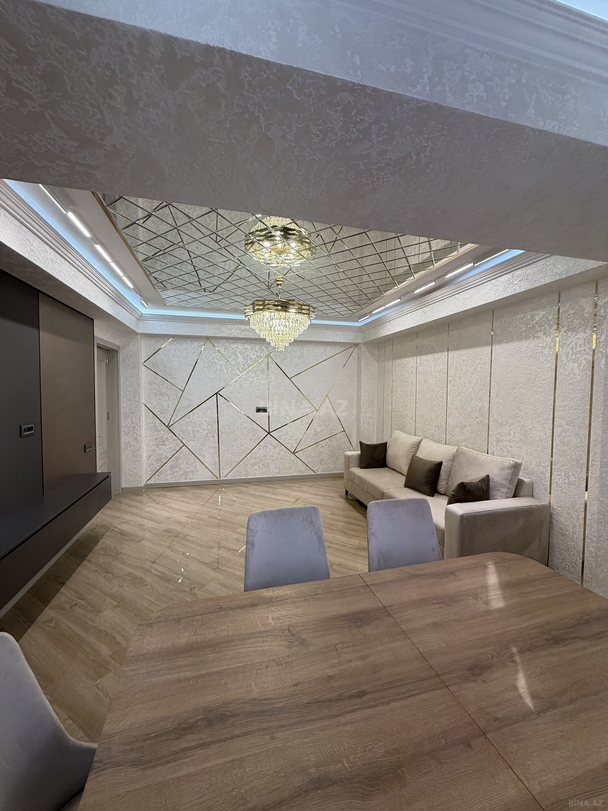 3 otaqlı Yeni tikili, Qara Qarayev m., Bakı