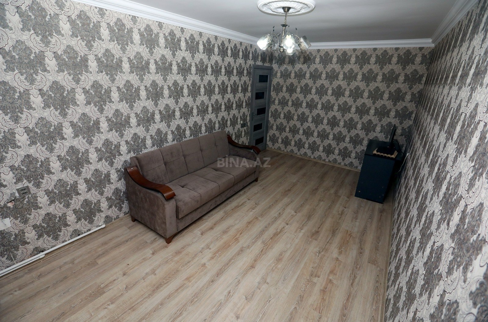 2 otaqlı Köhnə tikili, Əhmədli m., Bakı