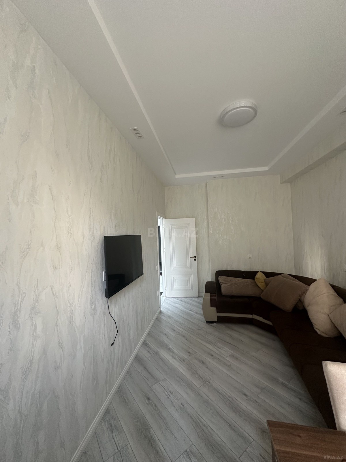 2 otaqlı Yeni tikili, Xırdalan