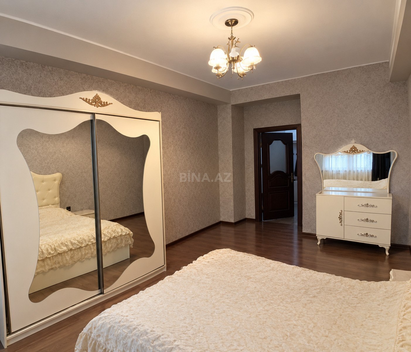 3 otaqlı Yeni tikili, Gənclik m., Bakı