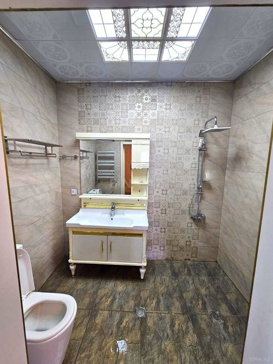 3 otaqlı Yeni tikili, Nizami m., Bakı