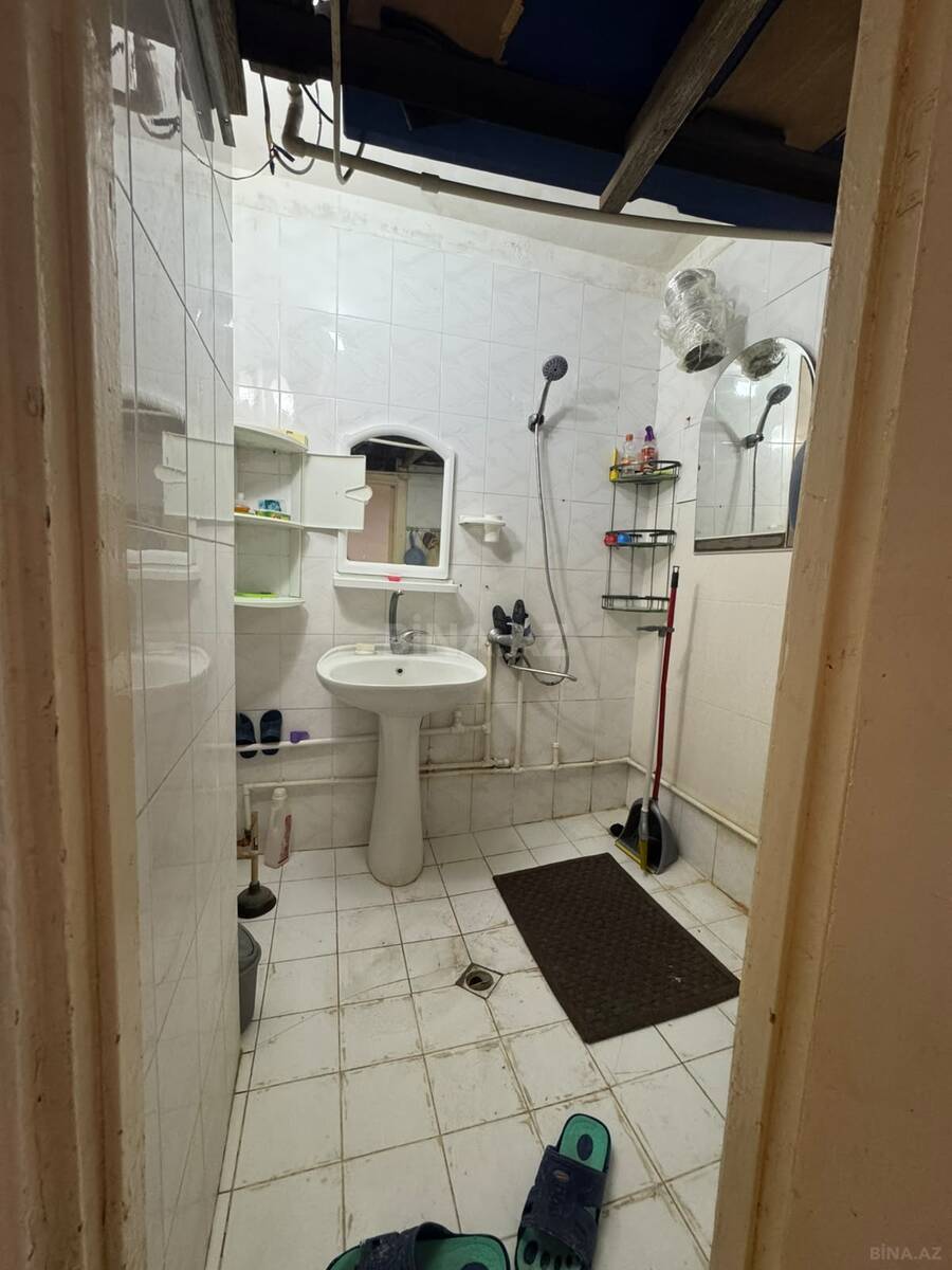 5 otaqlı Köhnə tikili, Həzi Aslanov m., Bakı