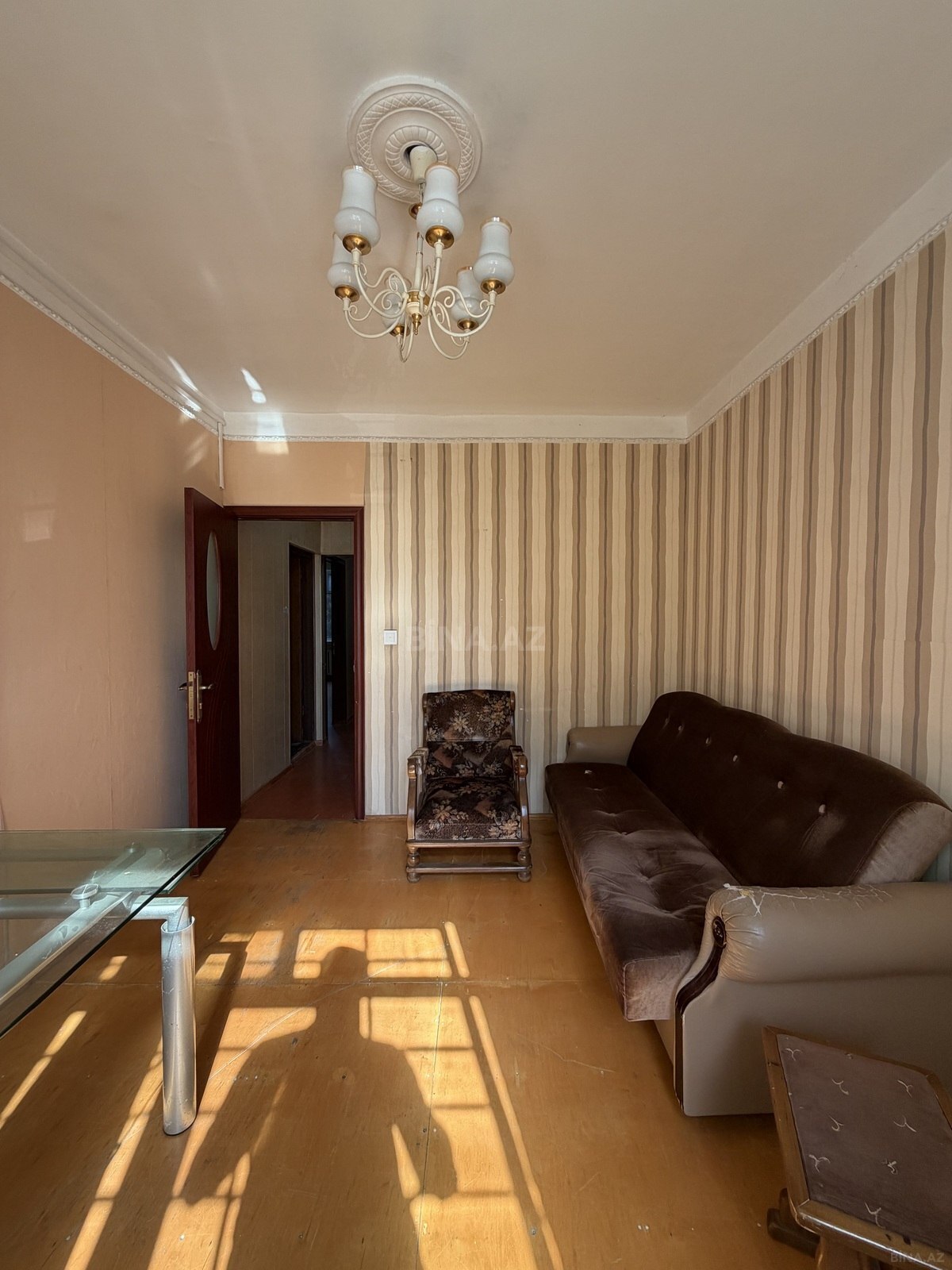 2 otaqlı Köhnə tikili, Bakıxanov q., Bakı
