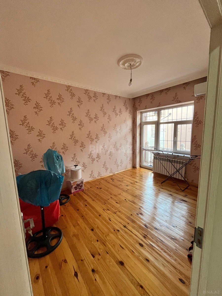 4 otaqlı Həyət evi/Bağ evi, Xırdalan
