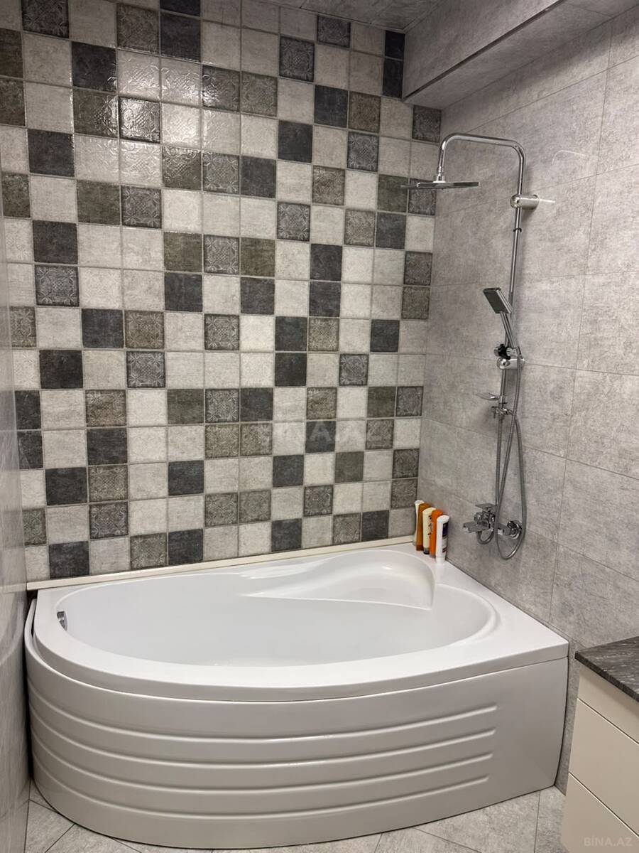 3 otaqlı Yeni tikili, Şah İsmayıl Xətai m., Bakı