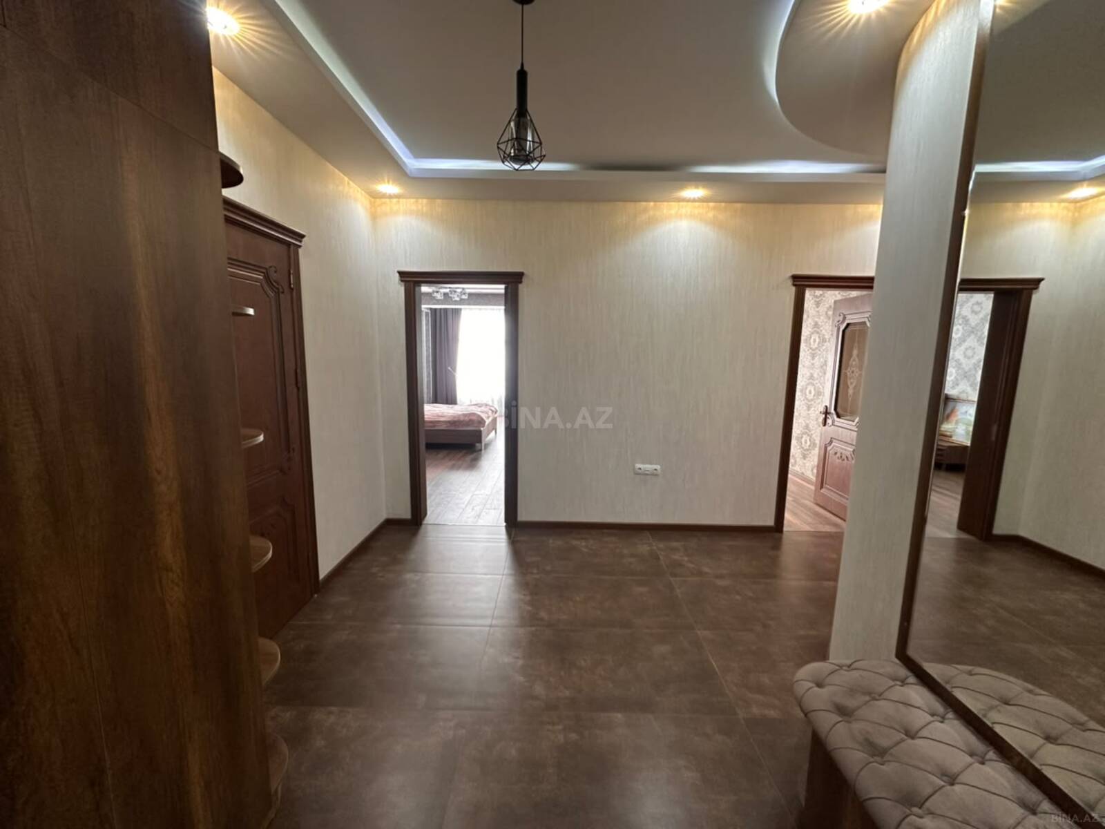 3 otaqlı Yeni tikili, Şah İsmayıl Xətai m., Bakı