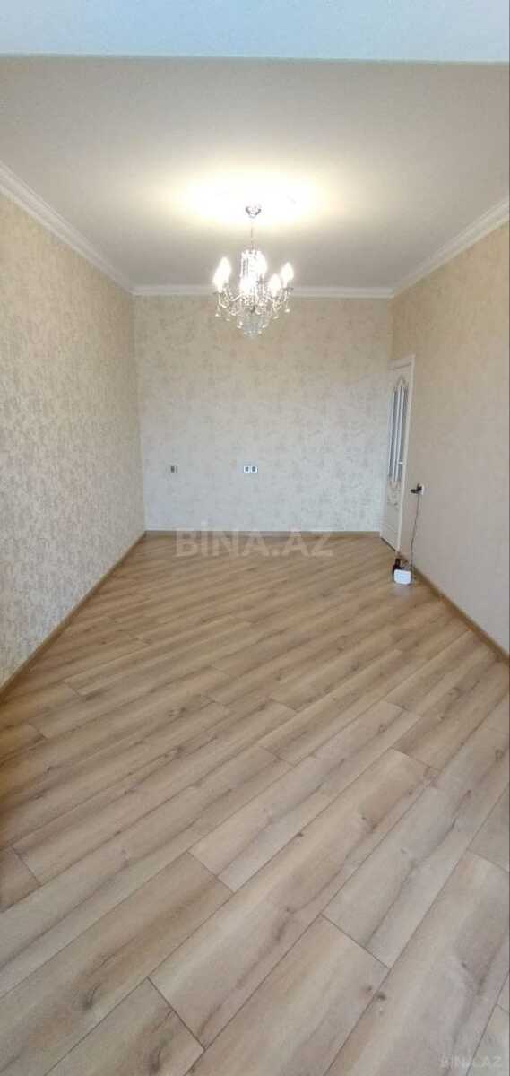 3 otaqlı Köhnə tikili, Azadlıq Prospekti m., Bakı