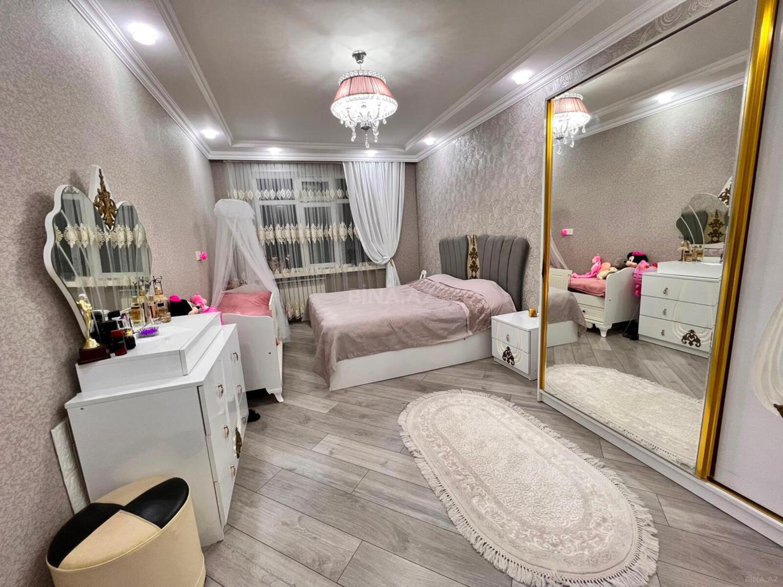 2 otaqlı Köhnə tikili, Əhmədli q., Bakı