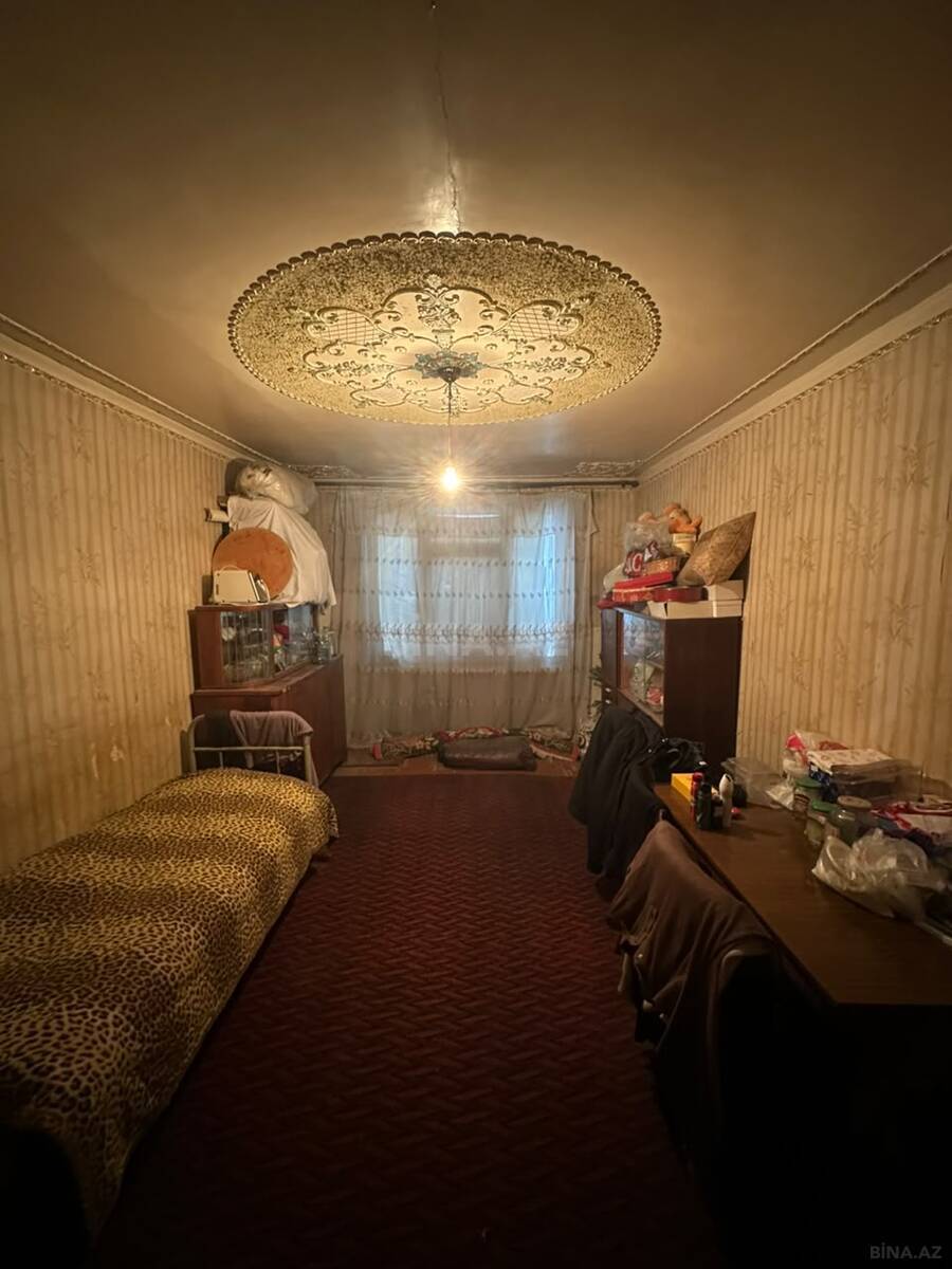 8 otaqlı Köhnə tikili, İnşaatçılar m., Bakı