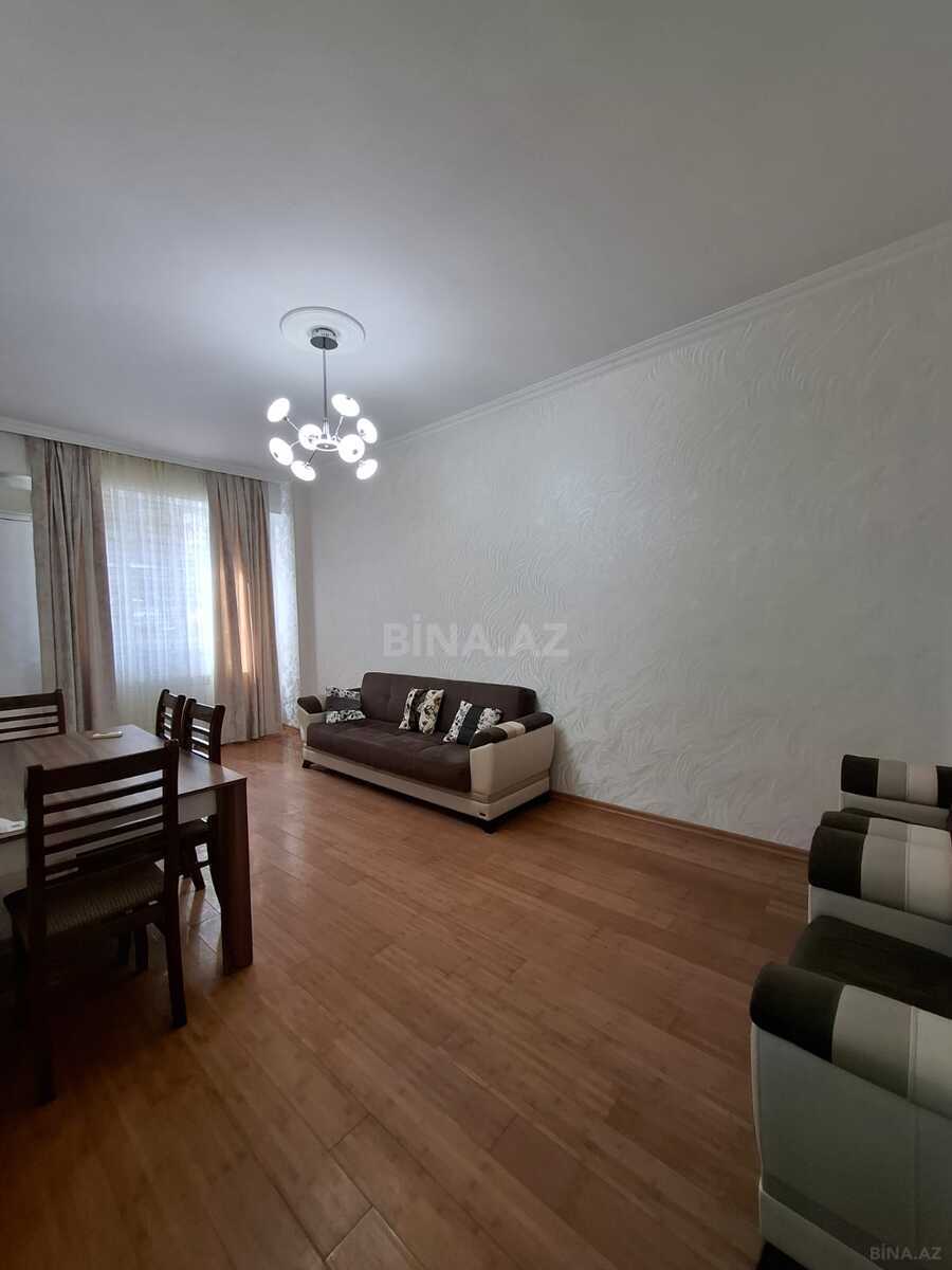 2 otaqlı Yeni tikili, Xırdalan