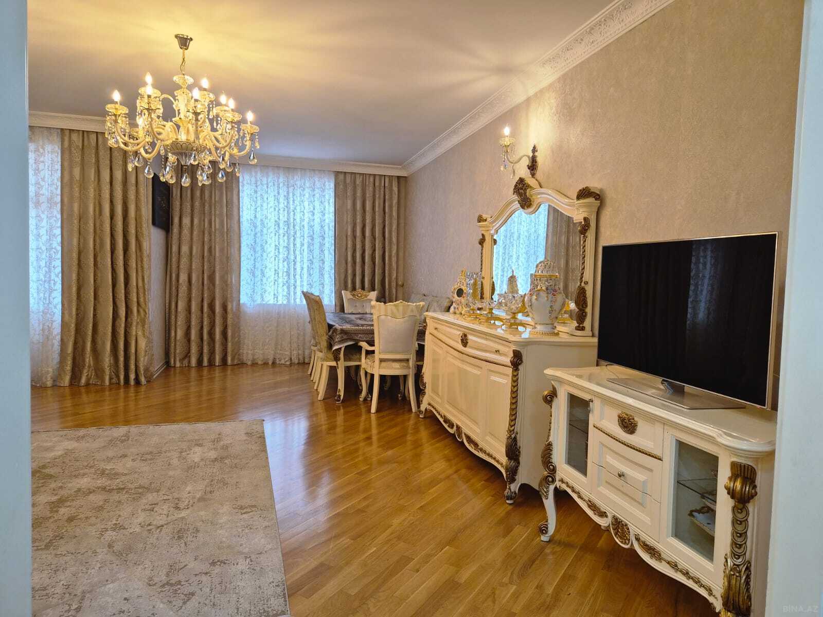 3 otaqlı Yeni tikili, 8 Noyabr m., Bakı