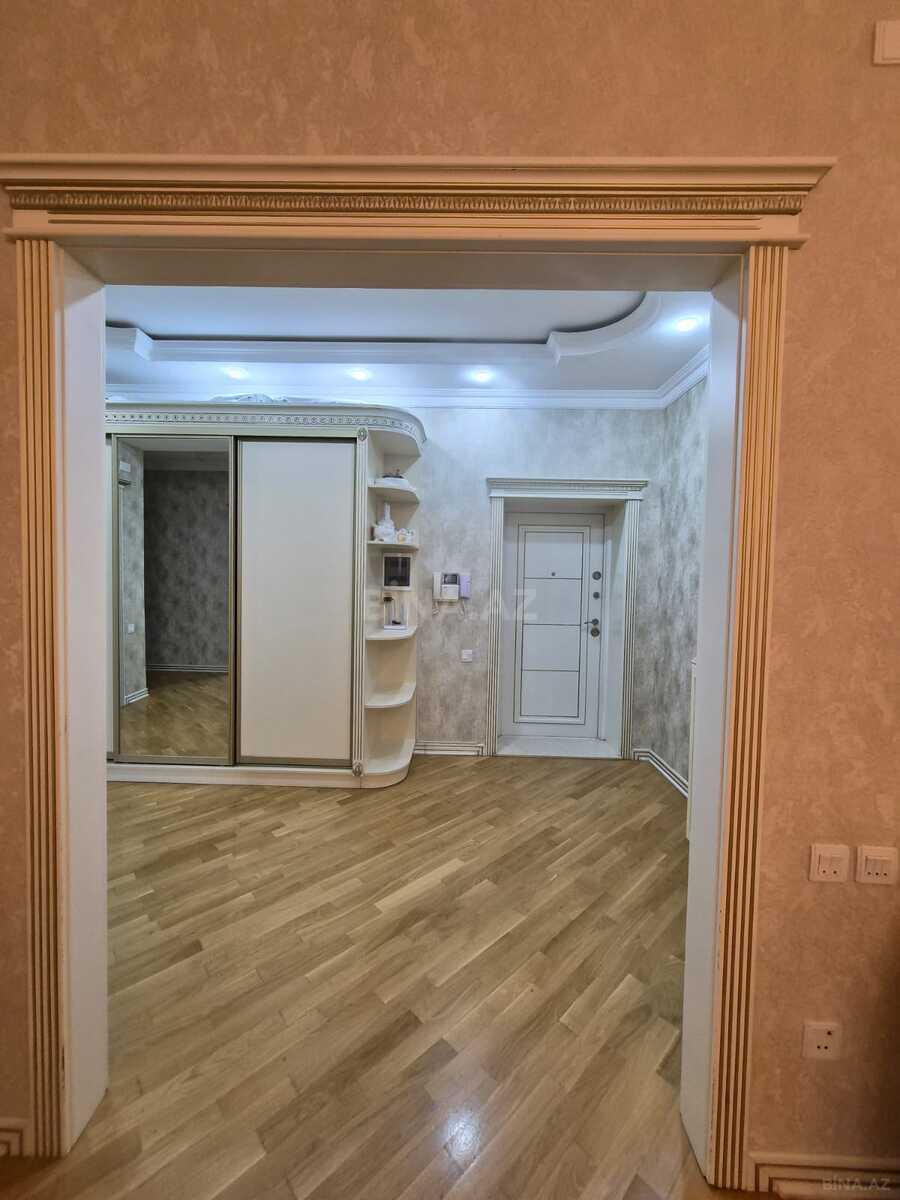 3 otaqlı Yeni tikili, 8 Noyabr m., Bakı