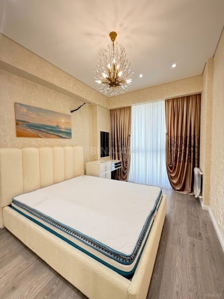 3 otaqlı Yeni tikili, İnşaatçılar m., Bakı
