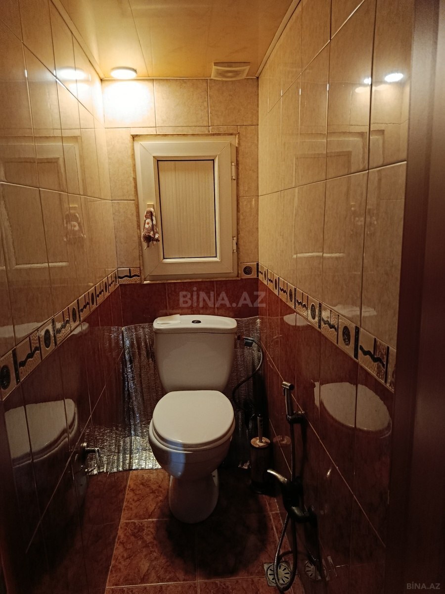 2 otaqlı Köhnə tikili, Bakıxanov q., Bakı
