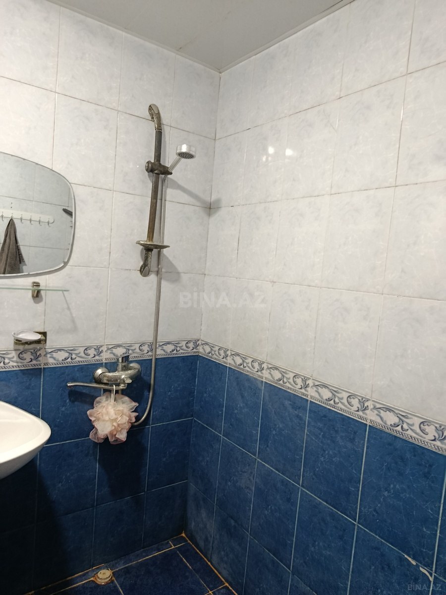 2 otaqlı Köhnə tikili, Bakıxanov q., Bakı