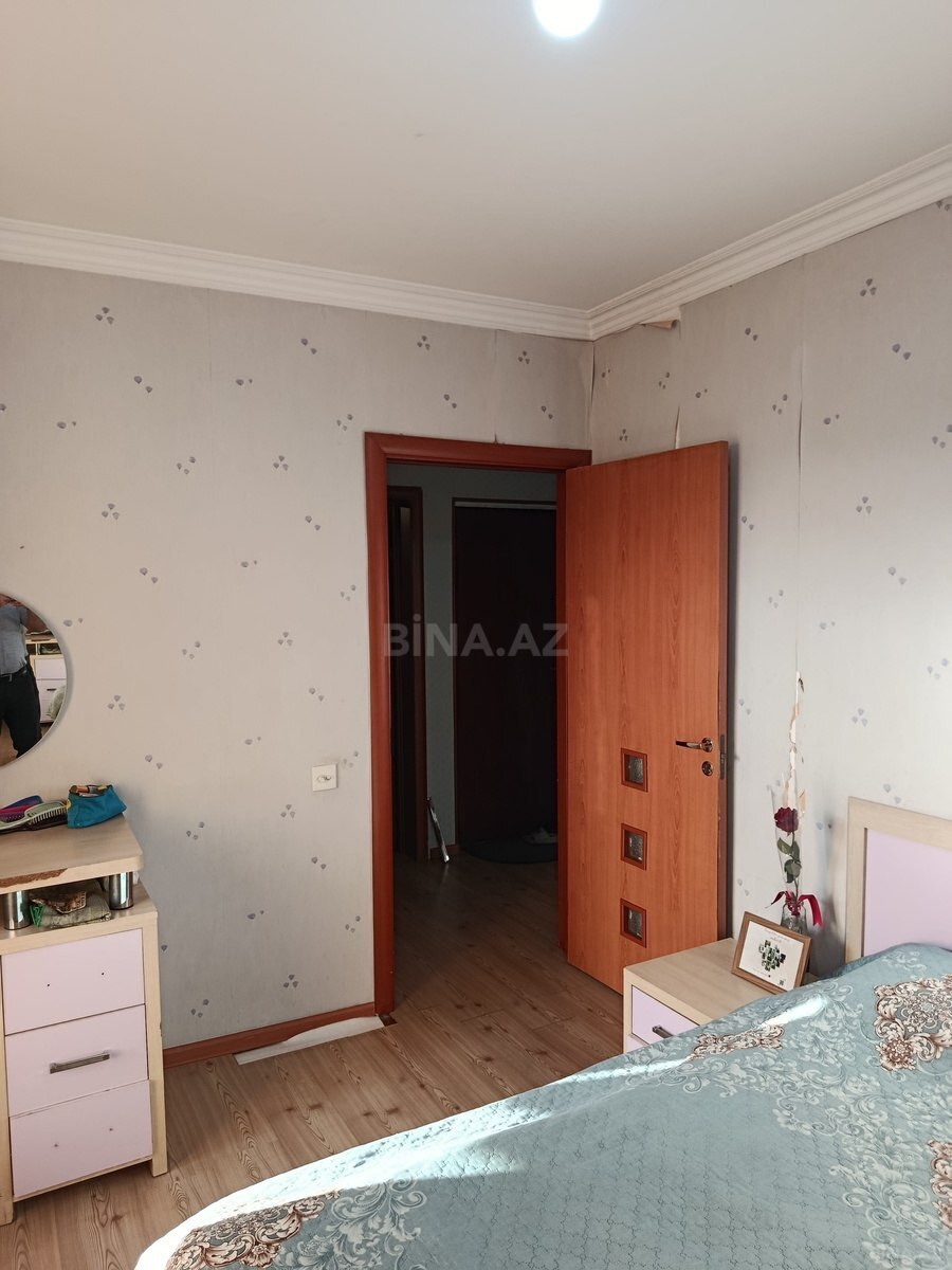 2 otaqlı Köhnə tikili, Bakıxanov q., Bakı