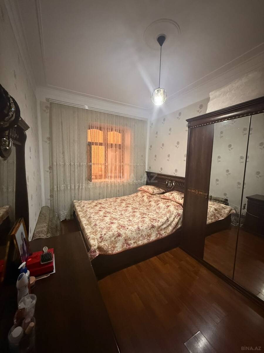 3 otaqlı Yeni tikili, Xırdalan