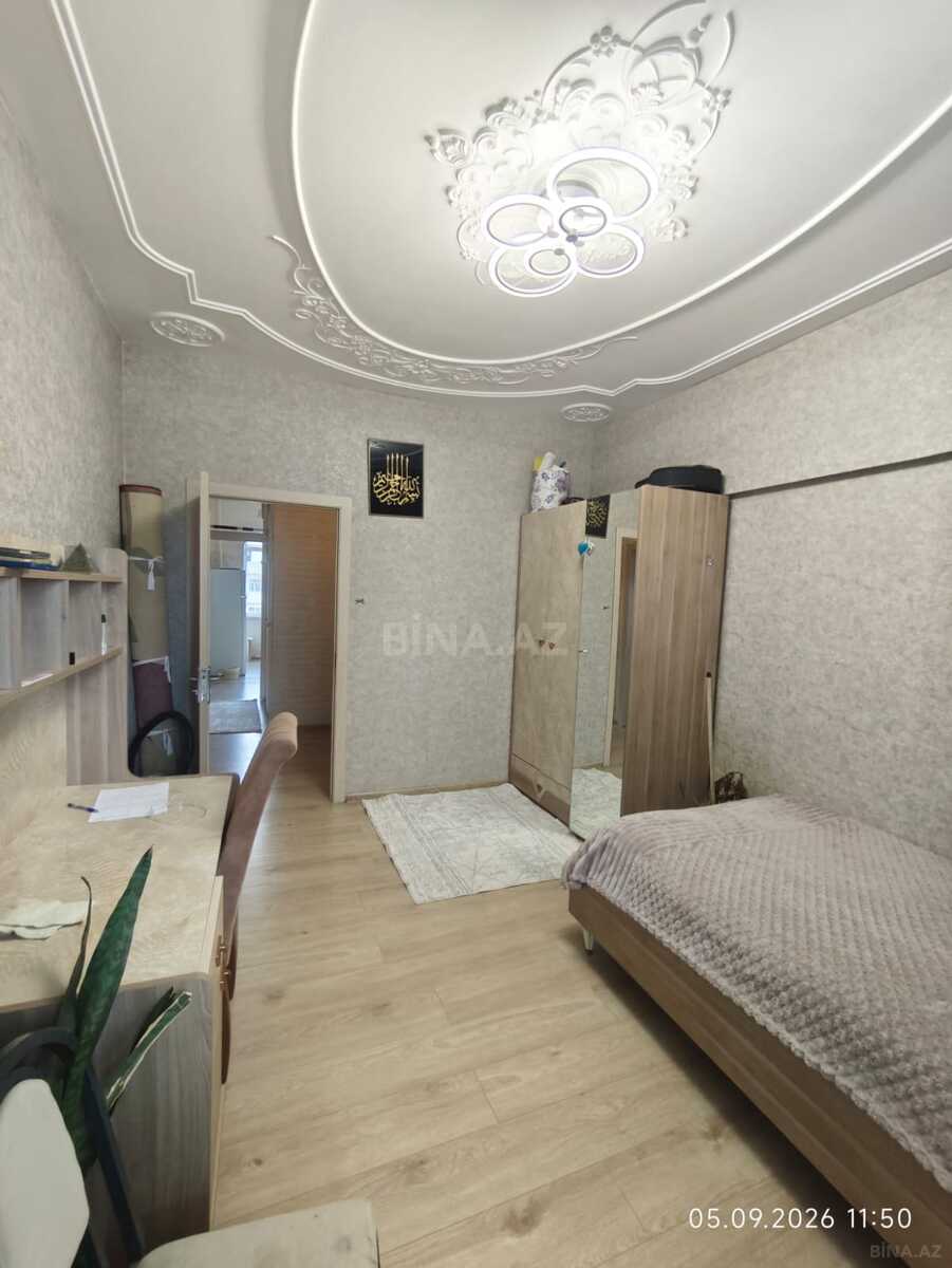 3 otaqlı Köhnə tikili, Əhmədli m., Bakı