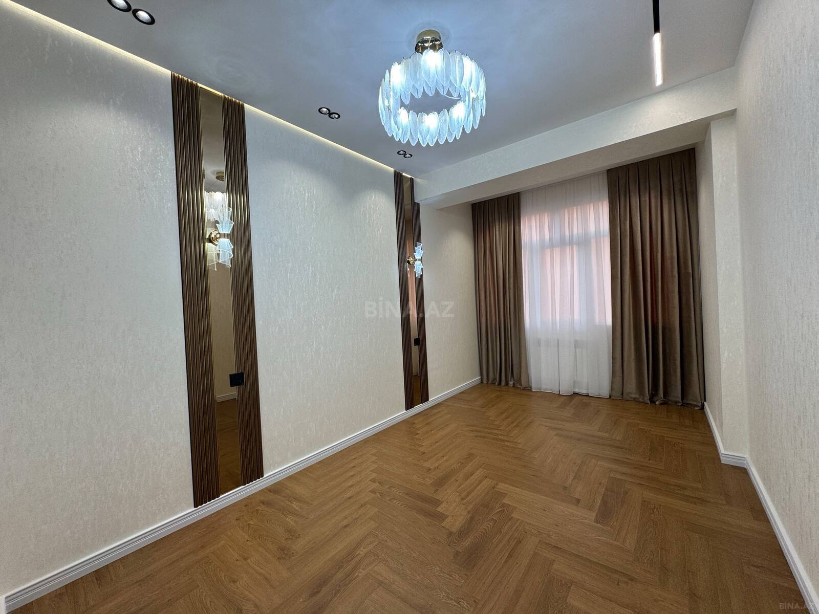 3 otaqlı Yeni tikili, Neftçilər m., Bakı