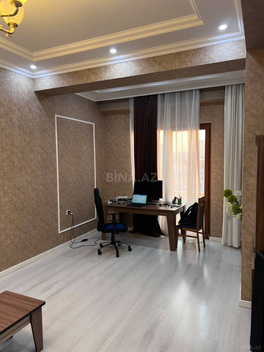 4 otaqlı Yeni tikili, Elmlər Akademiyası m., Bakı