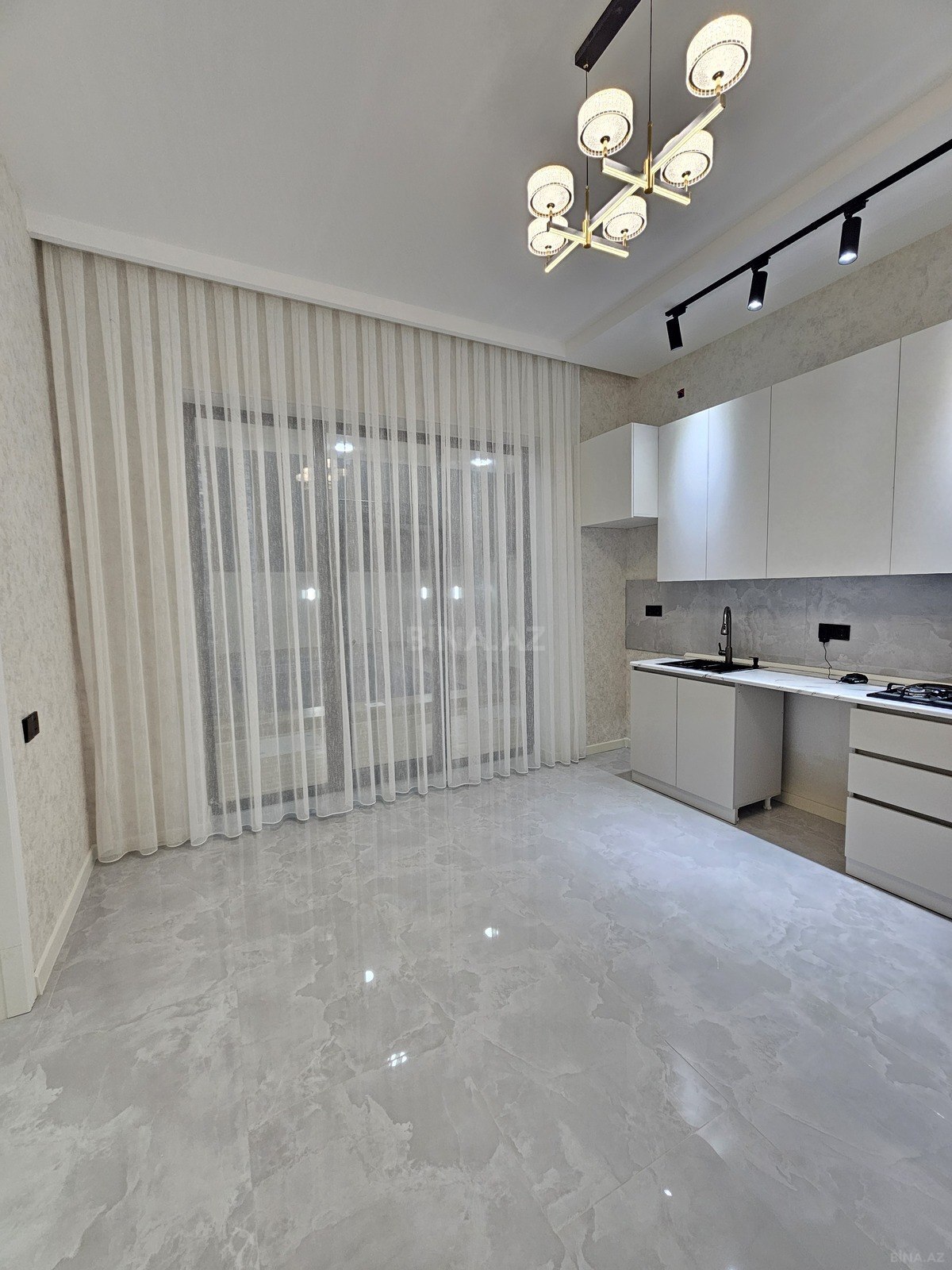 4 otaqlı Həyət evi/Bağ evi, Şüvəlan q., Bakı