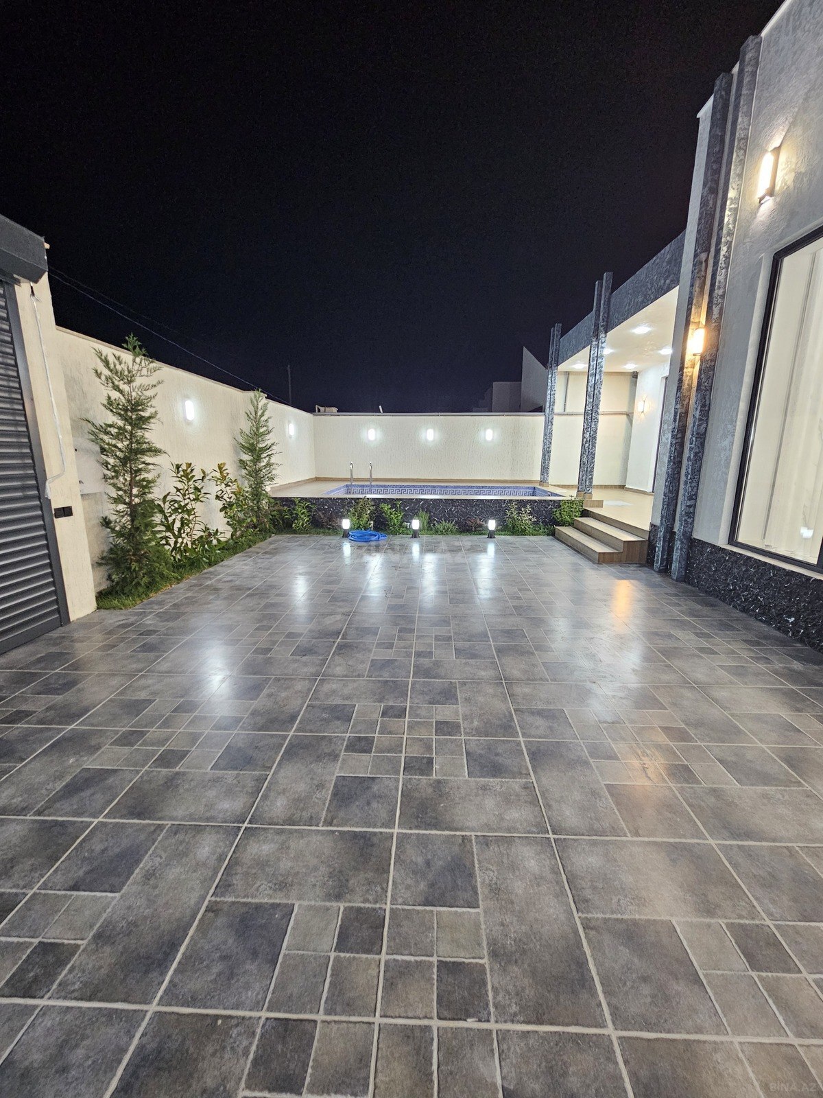 4 otaqlı Həyət evi/Bağ evi, Şüvəlan q., Bakı
