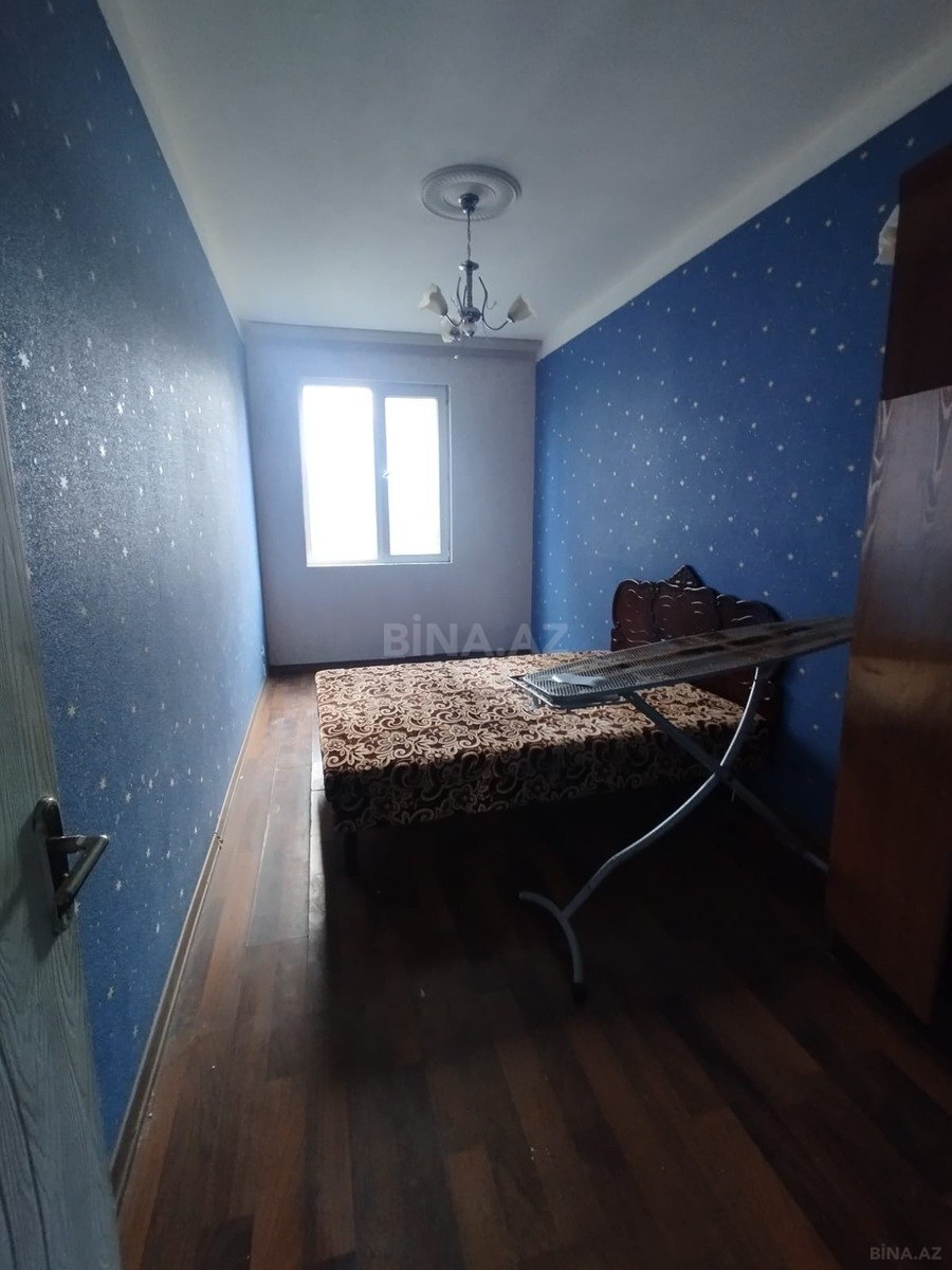 3 otaqlı Köhnə tikili, Memar Əcəmi m., Bakı