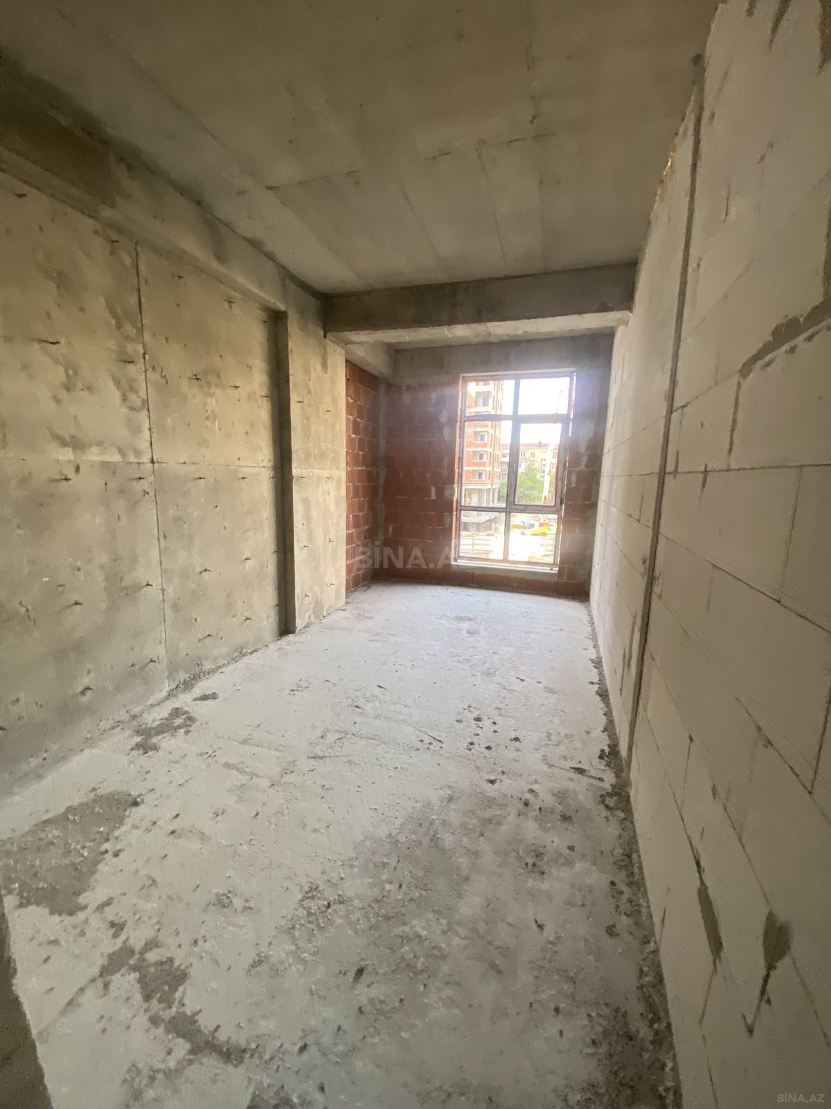 4 otaqlı Yeni tikili, Qara Qarayev m., Bakı