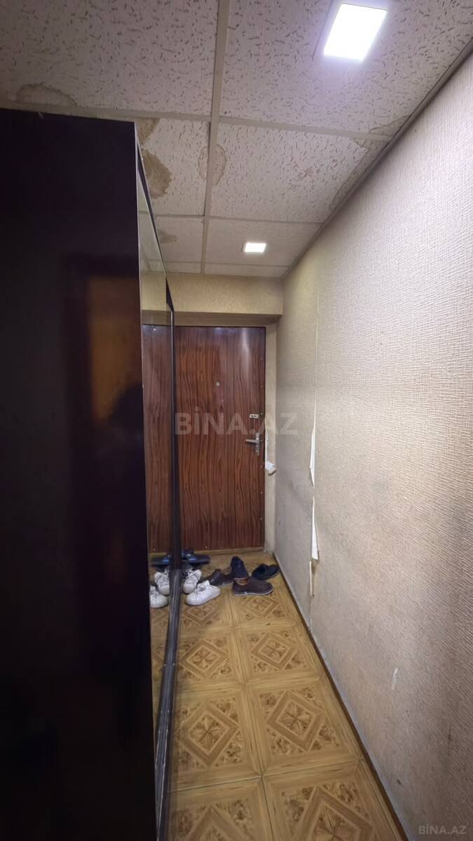 2 otaqlı Köhnə tikili, Elmlər Akademiyası m., Bakı